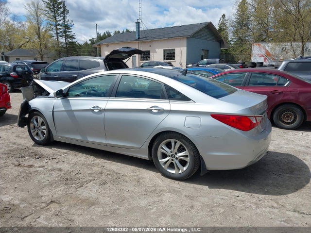 12608382 :رقم المزاد ، 5NPEC4AC4DH612482 vin ، 2013 Hyundai Sonata Se/limited مزاد بيع