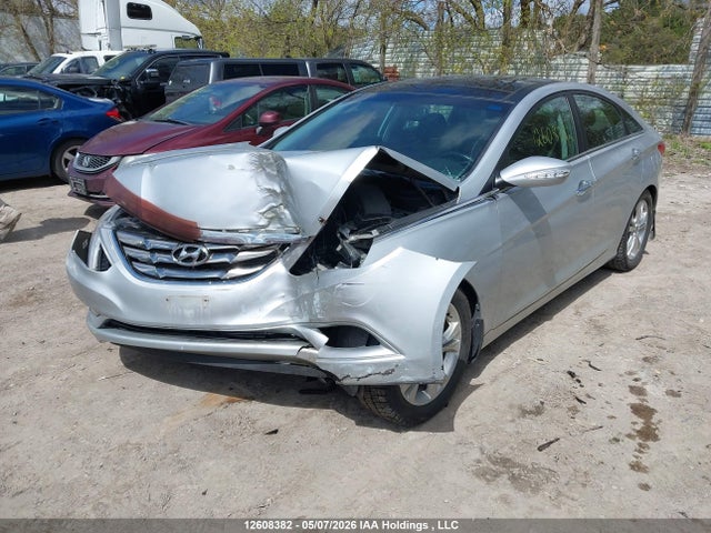 12608382 :رقم المزاد ، 5NPEC4AC4DH612482 vin ، 2013 Hyundai Sonata Se/limited مزاد بيع