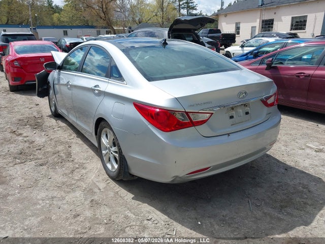 12608382 :رقم المزاد ، 5NPEC4AC4DH612482 vin ، 2013 Hyundai Sonata Se/limited مزاد بيع