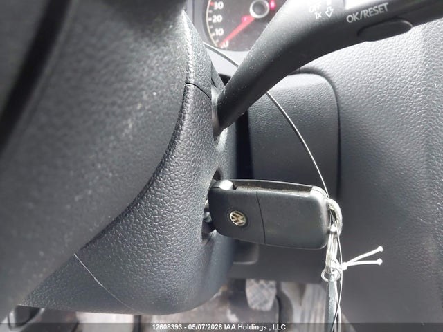 12608393 :رقم المزاد ، 3VWWL7AJ2BM072638 vin ، 2011 Volkswagen Jetta مزاد بيع