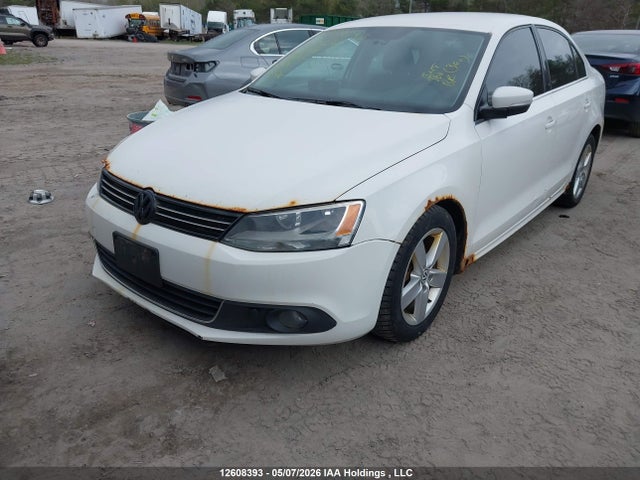 12608393 :رقم المزاد ، 3VWWL7AJ2BM072638 vin ، 2011 Volkswagen Jetta مزاد بيع