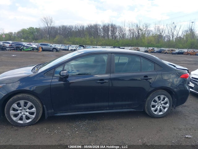 Продаж на аукціоні авто 2022 Toyota Corolla Le, vin: 5YFBPMBE0NP290306, номер лоту: 12608396