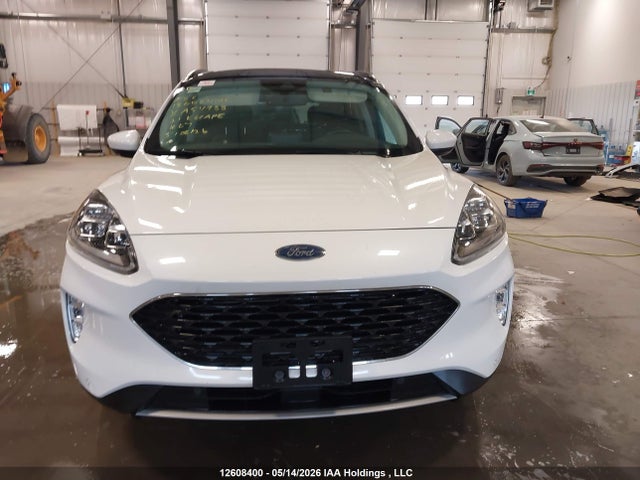 1FMCU9J97MUA54988 Ford Escape Titanium