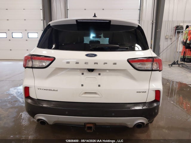 1FMCU9J97MUA54988 Ford Escape Titanium