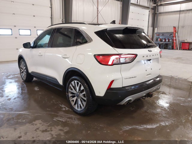 1FMCU9J97MUA54988 Ford Escape Titanium