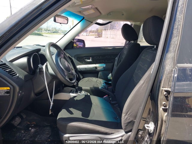 Продажа на аукционе авто 2012 Kia Soul 2.0l 2u/2.0l 4u/2.0l 4u Burner/2.0l 4u Luxury/2.0l 4u Retro, vin: KNDJT2A66C7400442, номер лота: 12608402