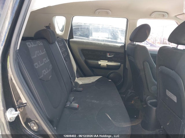 Продажа на аукционе авто 2012 Kia Soul 2.0l 2u/2.0l 4u/2.0l 4u Burner/2.0l 4u Luxury/2.0l 4u Retro, vin: KNDJT2A66C7400442, номер лота: 12608402