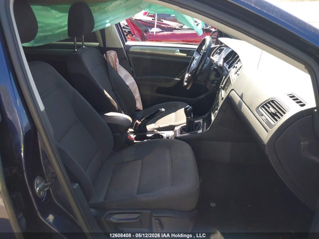 3VW117AU8HM049383 Volkswagen Golf S/wolfsburg