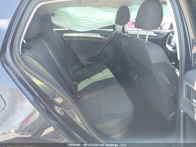 3VW117AU8HM049383 Volkswagen Golf S/wolfsburg