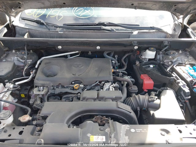 12608415 :رقم المزاد ، 2T3Z1RFV4MC127817 vin ، 2021 Toyota Rav4 مزاد بيع