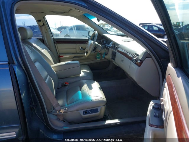 1999 Cadillac Deville Standard მანქანა იყიდება აუქციონზე, vin: 1G6KD54Y6XU798987, აუქციონის ნომერი: 12608428