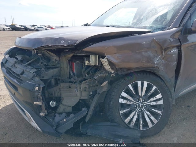 2019 Mitsubishi Outlander Se/se Black Edition მანქანა იყიდება აუქციონზე, vin: JA4JZ3AX3KZ604139, აუქციონის ნომერი: 12608438