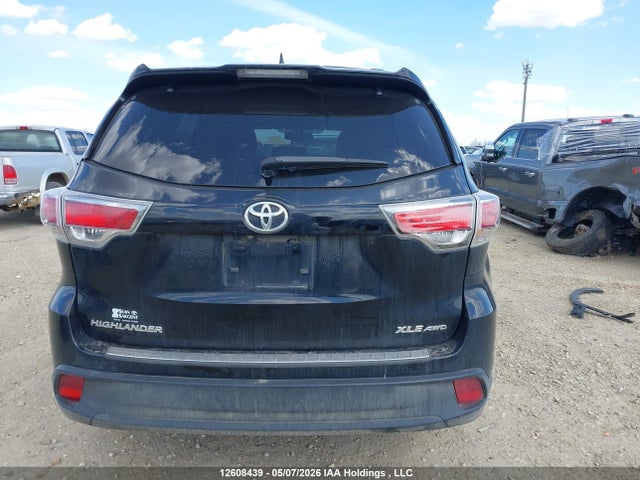 12608439 :رقم المزاد ، 5TDJKRFH1ES010069 vin ، 2014 Toyota Highlander Xle مزاد بيع