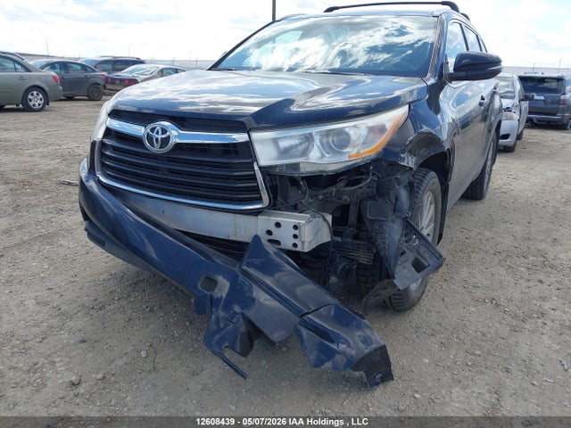 12608439 :رقم المزاد ، 5TDJKRFH1ES010069 vin ، 2014 Toyota Highlander Xle مزاد بيع