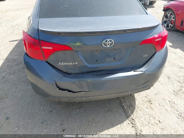2T1BURHE0JC057713 Toyota COROLLA SE