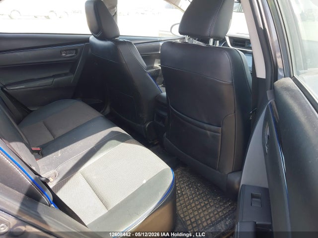 2T1BURHE0JC057713 Toyota COROLLA SE