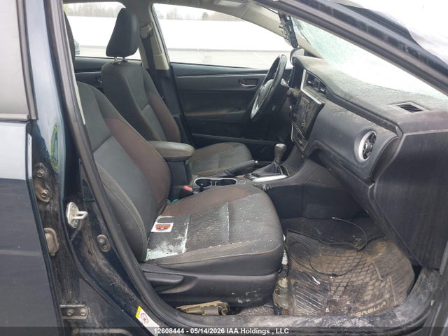 2019 Toyota Corolla Le მანქანა იყიდება აუქციონზე, vin: 2T1BURHE0KC185239, აუქციონის ნომერი: 12608444