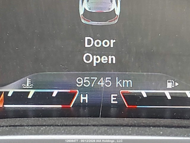 2017 Jeep Cherokee Trailhawk მანქანა იყიდება აუქციონზე, vin: 1C4PJMBS2HW619869, აუქციონის ნომერი: 12608477