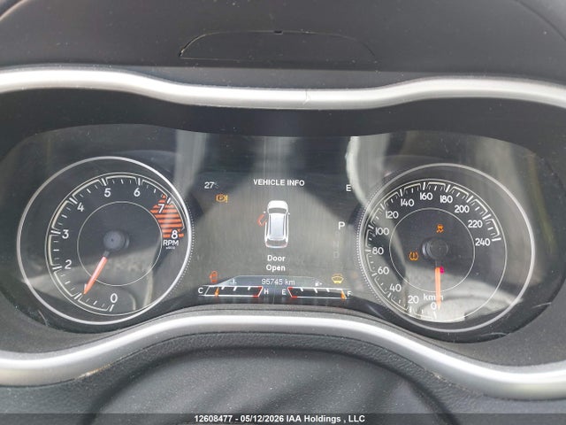 2017 Jeep Cherokee Trailhawk მანქანა იყიდება აუქციონზე, vin: 1C4PJMBS2HW619869, აუქციონის ნომერი: 12608477