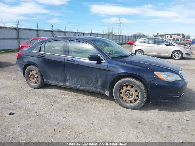 12608482 :رقم المزاد ، 1C3BC4FB2BN557812 vin ، 2011 Chrysler 200 Lx مزاد بيع