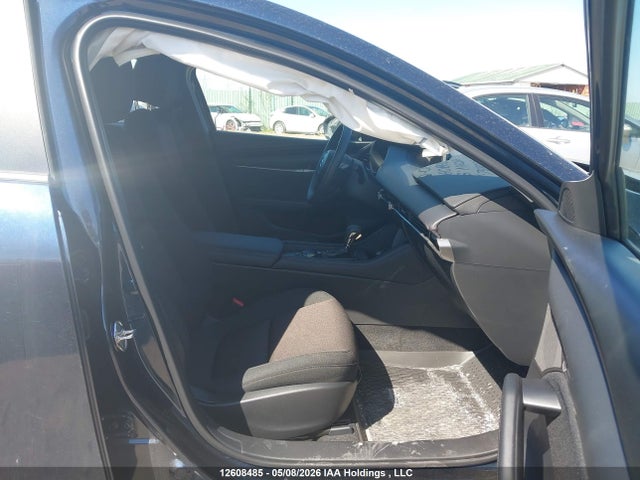 Продажа на аукционе авто 2025 Mazda Mazda3 Gx, vin: JM1BPABM1S1798001, номер лота: 12608485