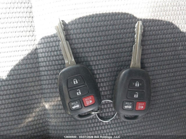 2T1BURHE2GC667654 Toyota Corolla S