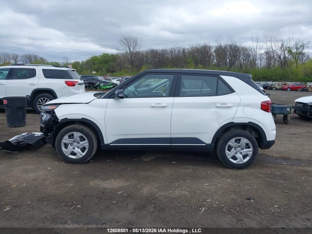 Продаж на аукціоні авто 2025 Hyundai Venue Essential W/two-tone, vin: KMHRB8A37SU387176, номер лоту: 12608501
