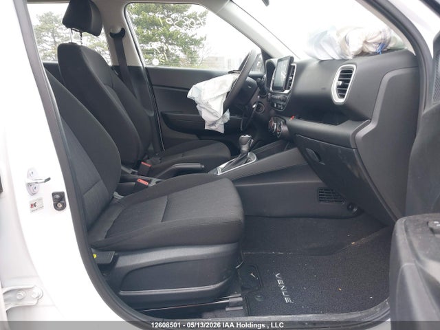 Продаж на аукціоні авто 2025 Hyundai Venue Essential W/two-tone, vin: KMHRB8A37SU387176, номер лоту: 12608501