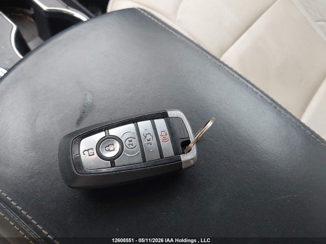 1FM5K8HT4JGA74099 Ford Explorer Platinum
