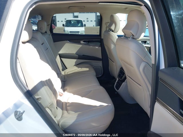 2017 Lincoln Mkx Reserve მანქანა იყიდება აუქციონზე, vin: 2LMPJ8LP2HBL43728, აუქციონის ნომერი: 12608572