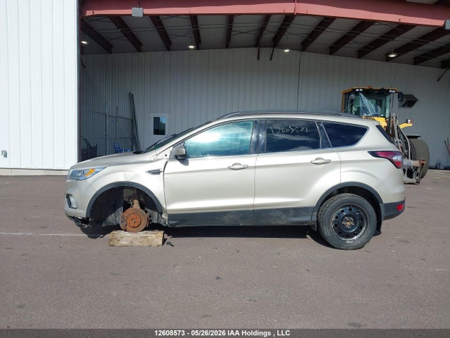 1FMCU0GD0HUA55767 Ford ESCAPE SE