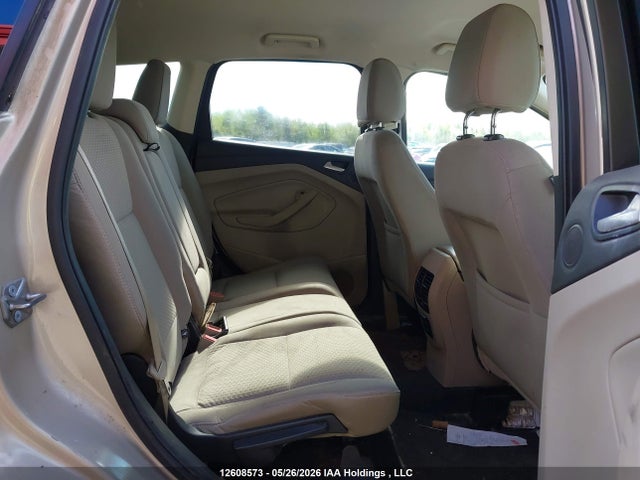 1FMCU0GD0HUA55767 Ford ESCAPE SE