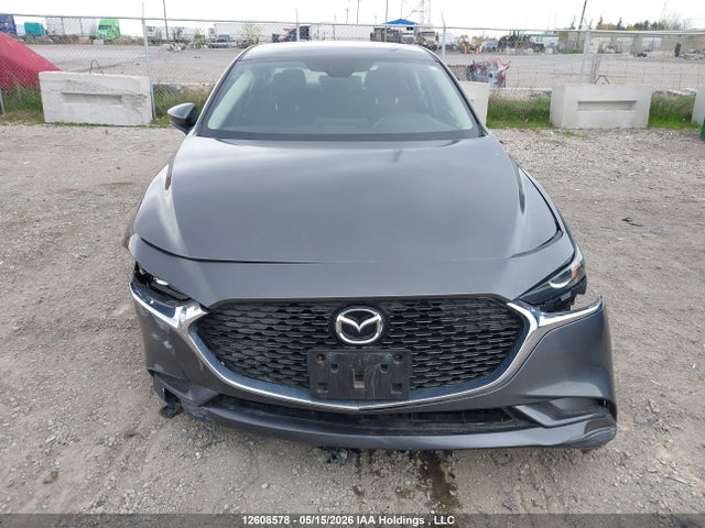JM1BPAB77M1323529 Mazda 3 SELECT