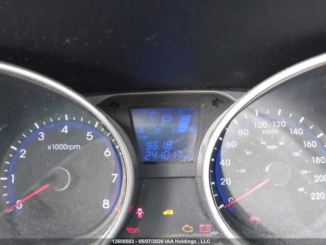 2011 Hyundai Tucson Gls/limited მანქანა იყიდება აუქციონზე, vin: KM8JUCACXBU191226, აუქციონის ნომერი: 12608583