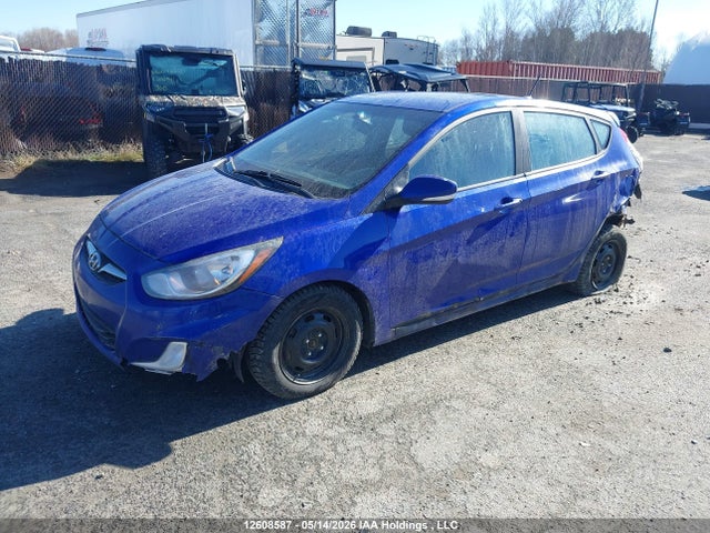 12608587 :رقم المزاد ، KMHCU5AE4DU105255 vin ، 2013 Hyundai Accent Gls مزاد بيع