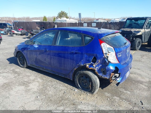 12608587 :رقم المزاد ، KMHCU5AE4DU105255 vin ، 2013 Hyundai Accent Gls مزاد بيع
