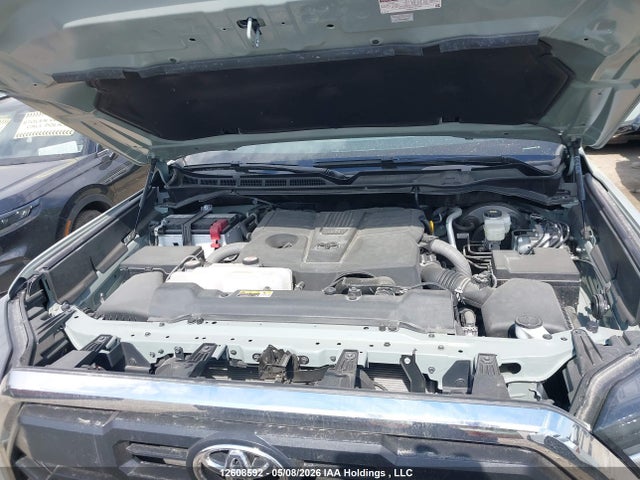 Продажа на аукционе авто 2025 Toyota Tundra Sr 4x4, vin: 5TFLA5DB2SX274104, номер лота: 12608592