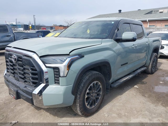 Продажа на аукционе авто 2025 Toyota Tundra Sr 4x4, vin: 5TFLA5DB2SX274104, номер лота: 12608592