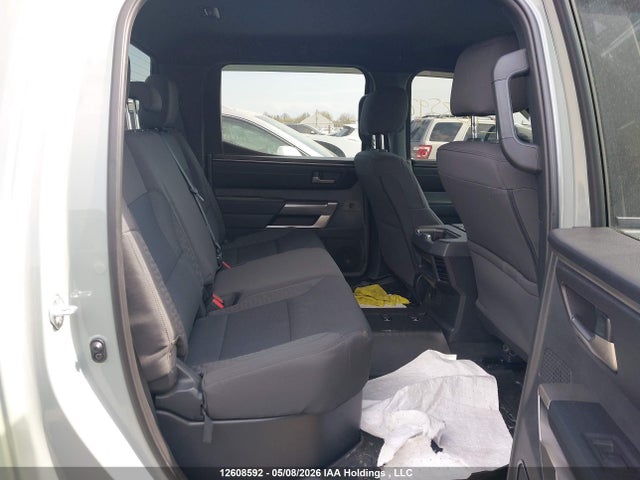 Продажа на аукционе авто 2025 Toyota Tundra Sr 4x4, vin: 5TFLA5DB2SX274104, номер лота: 12608592