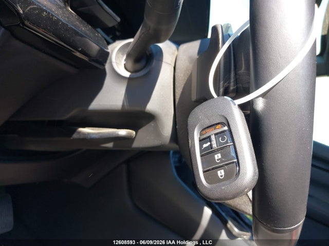 2025 Honda Cr-v Touring Hybrid მანქანა იყიდება აუქციონზე, vin: 2HKRS6H9XSH221084, აუქციონის ნომერი: 12608593
