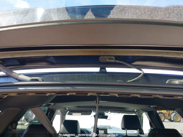 2025 Honda Cr-v Touring Hybrid მანქანა იყიდება აუქციონზე, vin: 2HKRS6H9XSH221084, აუქციონის ნომერი: 12608593