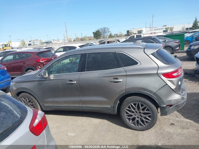 Продажа на аукционе авто 2016 Lincoln Mkc Reserve, vin: 5LMCJ3D93GUJ15952, номер лота: 12608596
