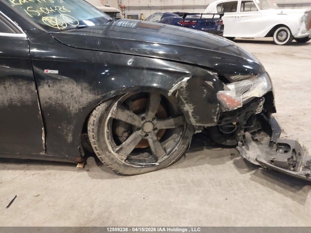 Продажа на аукционе авто 2013 Audi A4 2.0t Premium, vin: WAUFFCFL7DN017525, номер лота: 12589238