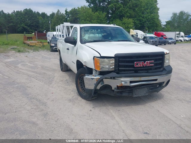 12608645 :رقم المزاد ، 1GTN1TEX1BZ352013 vin ، 2011 Gmc Sierra C1500 مزاد بيع
