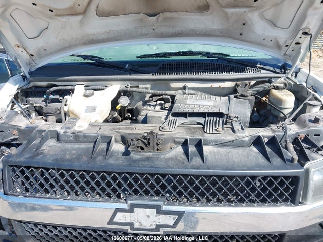 1GCWGBFF4G1303221 Chevrolet Express G2500