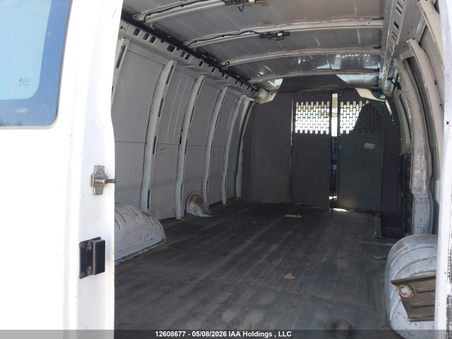 1GCWGBFF4G1303221 Chevrolet Express G2500