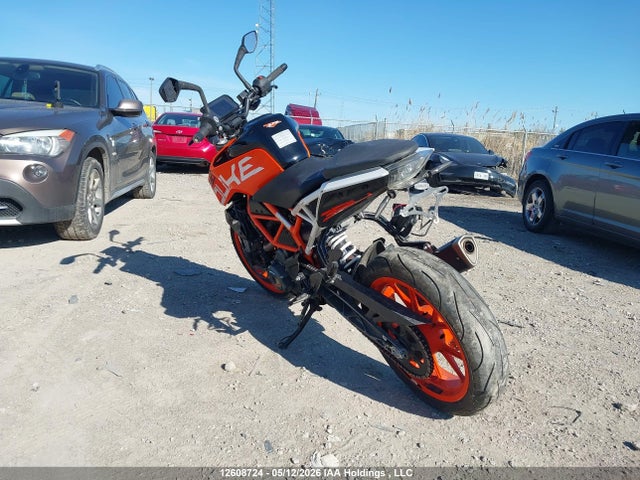 KTM 390 Duke 2018 MD2JPJ401JC257016 Image 3