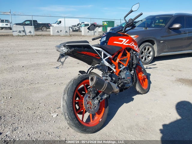 KTM 390 Duke 2018 MD2JPJ401JC257016 Image 4