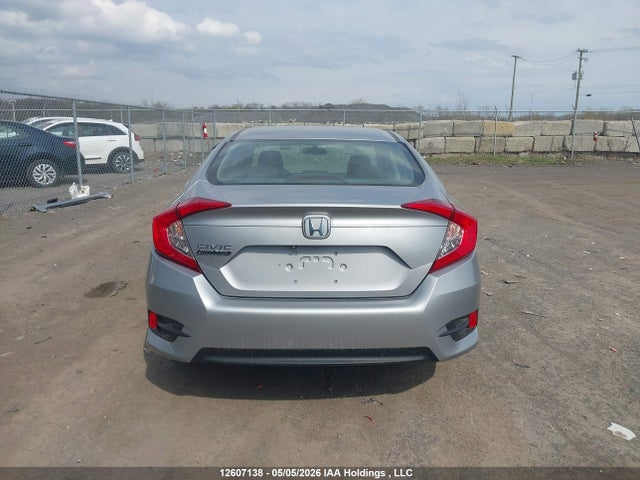 Продажа на аукционе авто 2018 Honda Civic Lx, vin: 2HGFC2F55JH031047, номер лота: 12607138