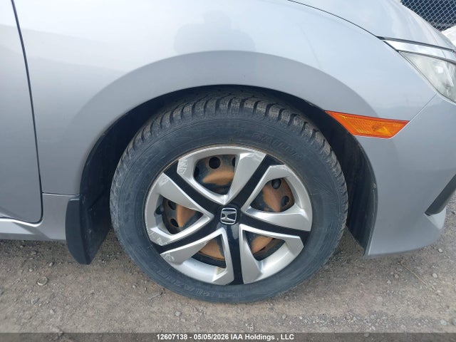 Продажа на аукционе авто 2018 Honda Civic Lx, vin: 2HGFC2F55JH031047, номер лота: 12607138